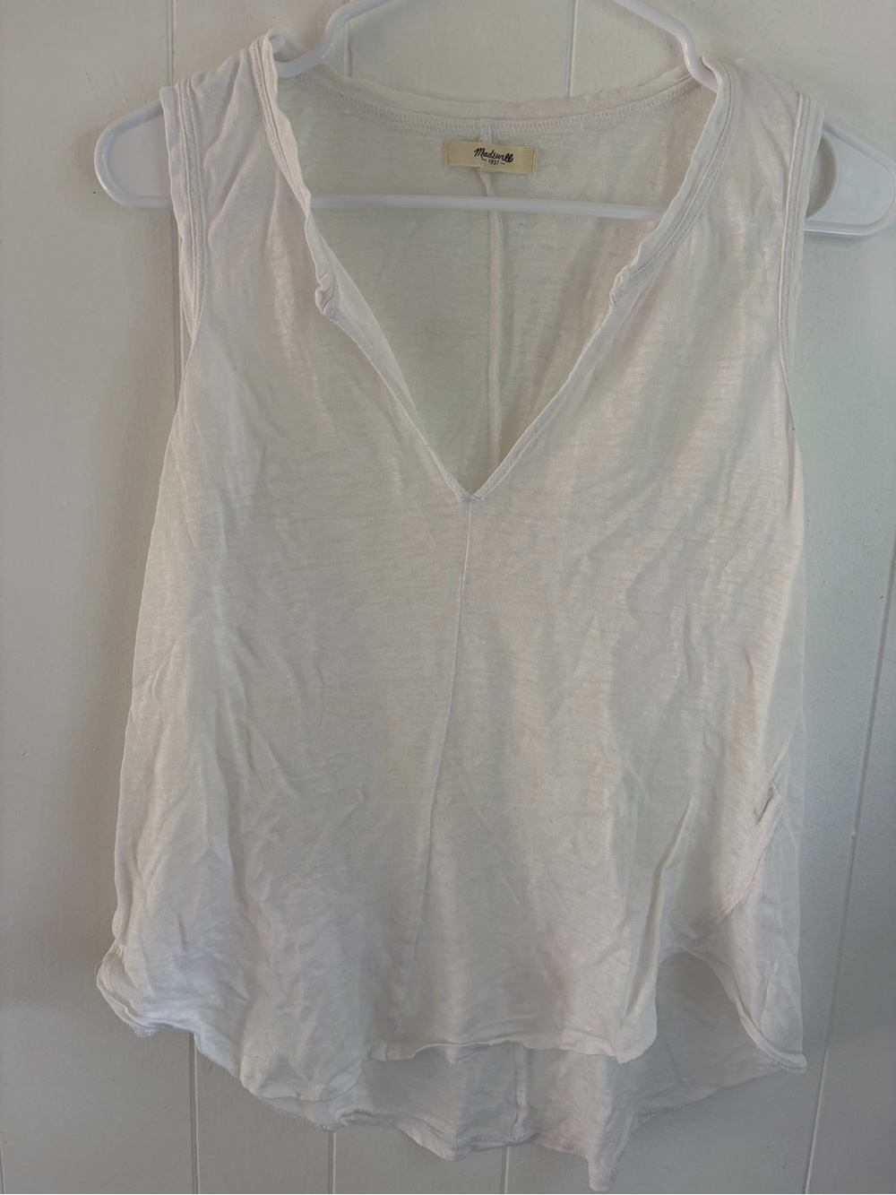Two madewell v necks medium